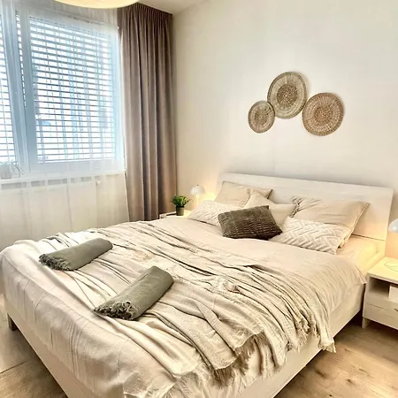 Apartamento The Elite Iii Downtown Ac & Garage Parking *